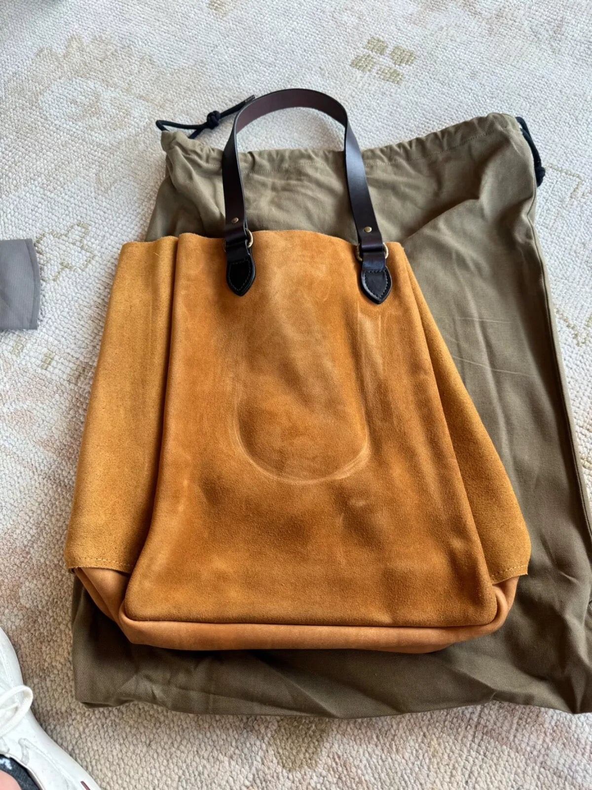 FILSON RUGGED SUEDE TOTE SADDLEBROWN ONE SIZE NWT RARE USA MADE LONG GONE!! -11070434