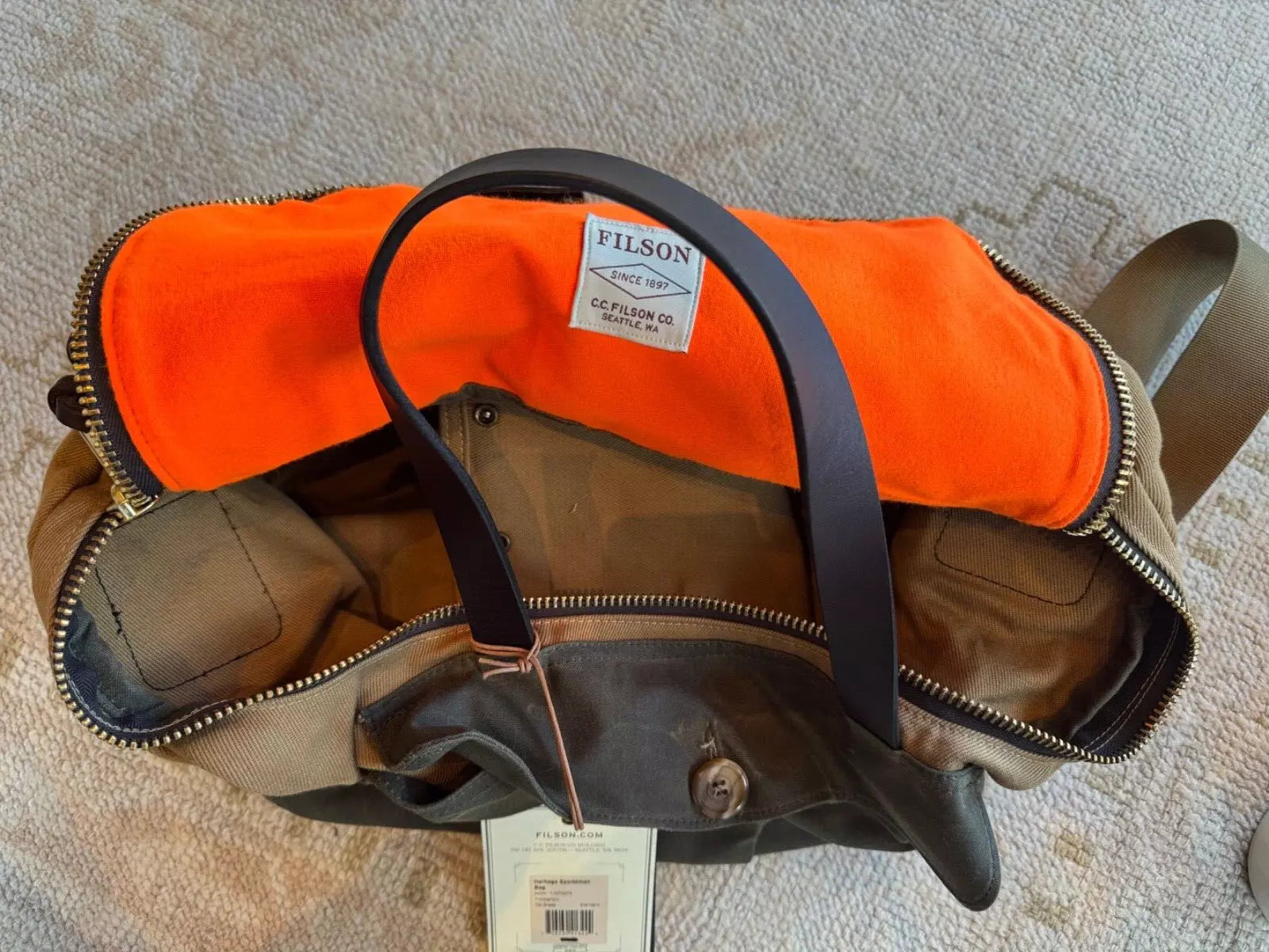 New Unused USA MADE Filson Heritage Sportsman Tan and Otter Green. -11070073