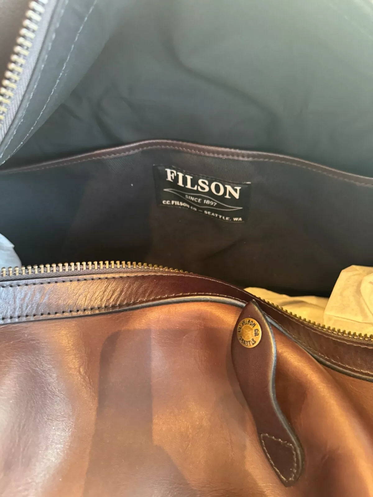 Filson NWT Weatherproof Leather Duffle Sierra Brown NWT Grail Rare 11070397