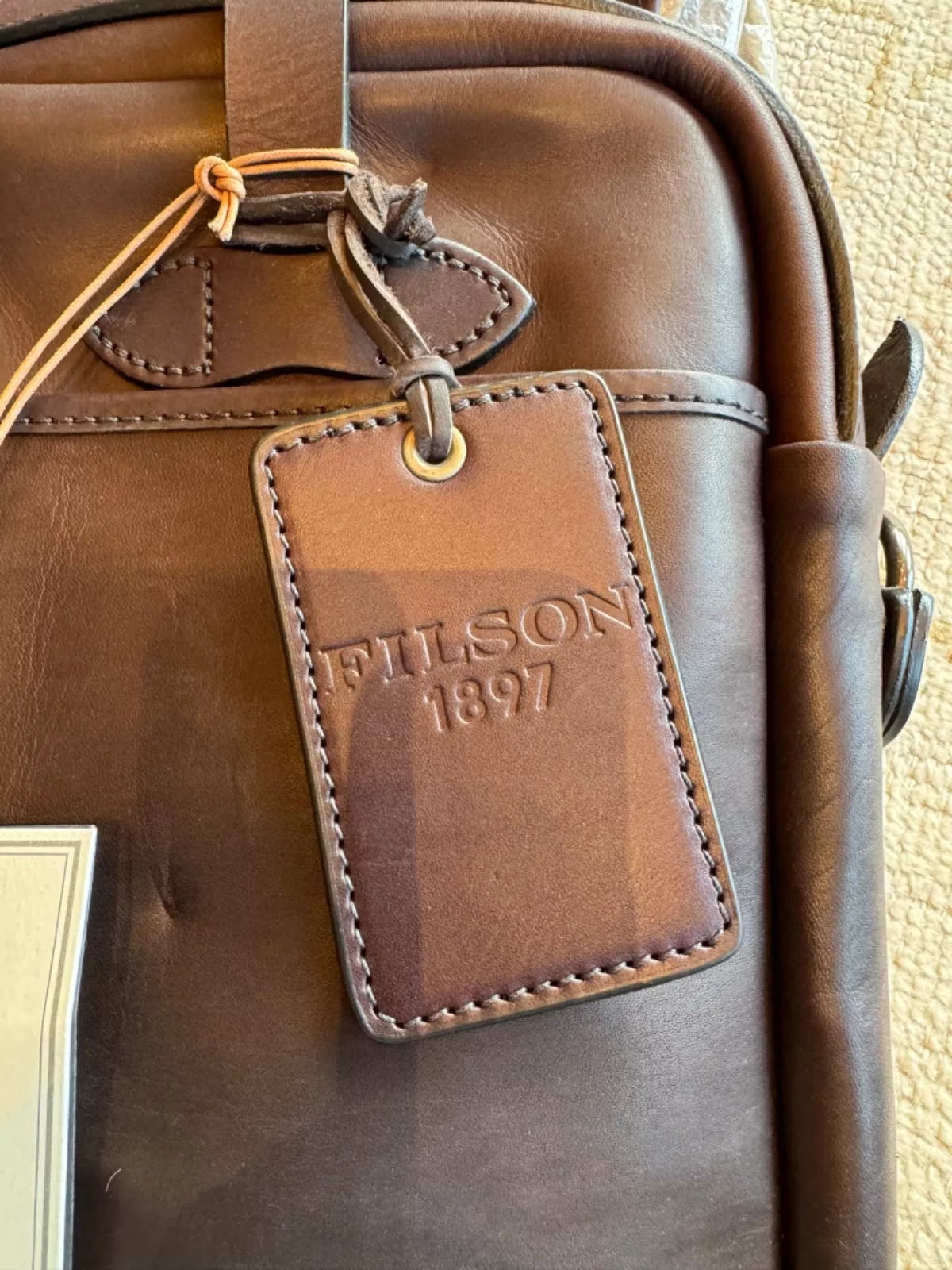 Grail Filson Weatherproof Briefcase in Sierra Brown Leather New with Tags Rare 11070394