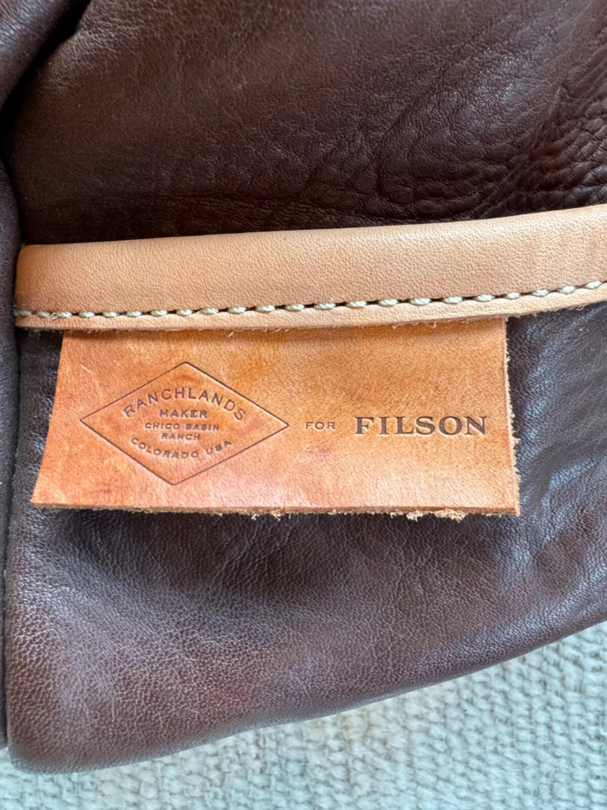 NWT Filson x Ranchlands Duffle Bag 20111492 MADE USA Leather Dark Brown Tan Rare