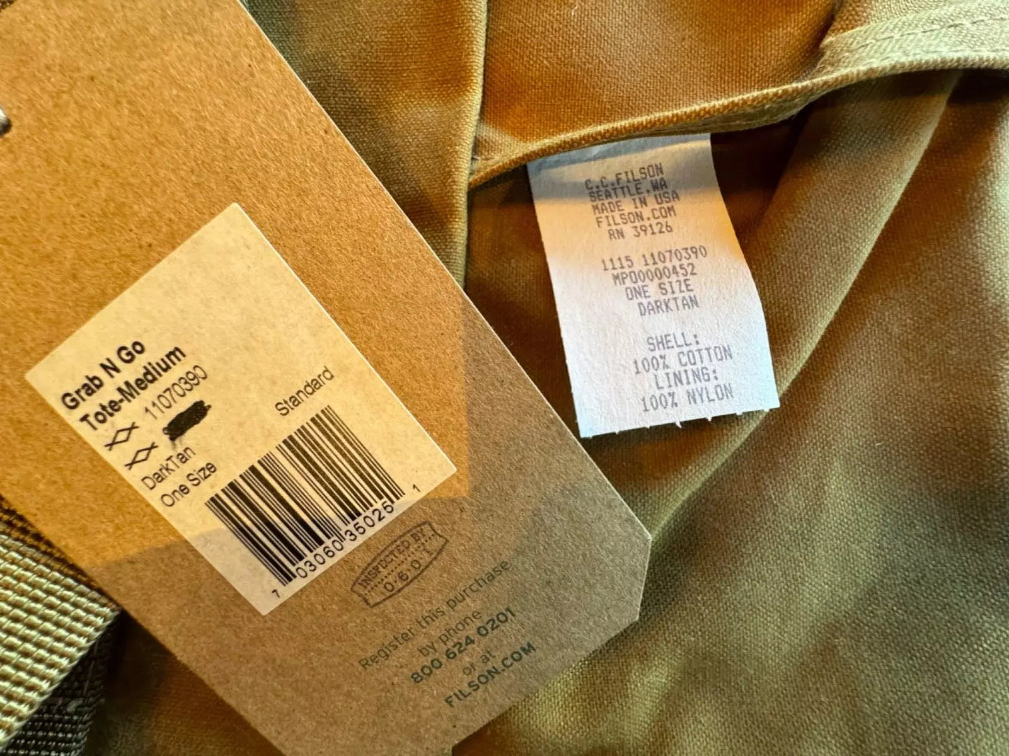 FILSON GRAB 'N' GO TOTE BAG | Made in USA | Tin Cloth Waxed Cotton Tan 11070390